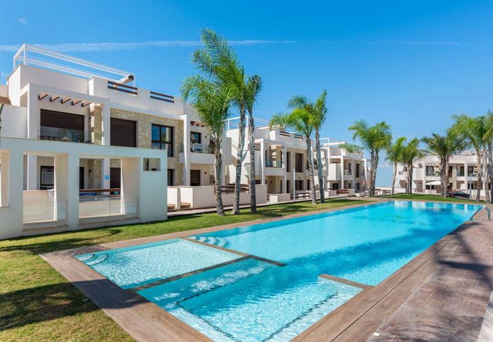 Bungalou a Torrevieja, Alicante, Torrevieja - € 335.000 | Ref: GH-698241 - foto 1