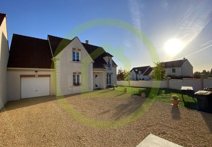 Villa a Grandfresnoy, Oise, Grandfresnoy - € 325.000 | Ref: 3011441885 - foto 1