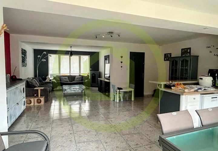 Villa a Armentieres, Nord, Armentieres - € 194.000 | Ref: 3011441796 - foto 1