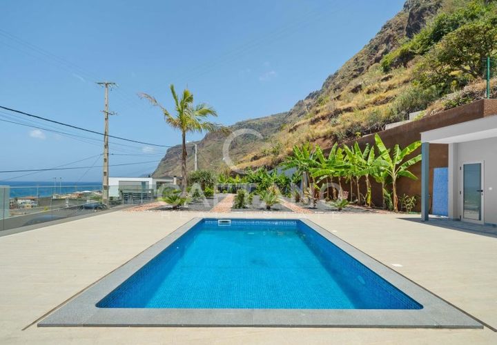 Villa a Calheta, Madeira, Calheta - € 1.150.000 | Ref: 1670 - foto 1
