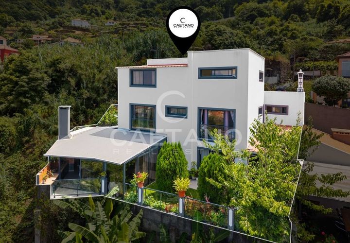 Villa i Ponta Delgada, Madeira, Ponta Delgada - € 485.000 | Ref: 1700 - foto 1