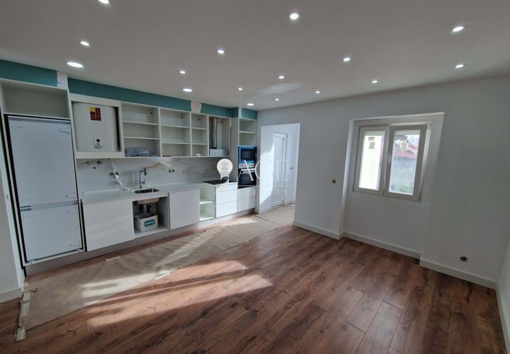 Lejlighed i Amadora, Lisbon, Amadora - € 335.000 | Ref: ACE060/2025 - foto 1