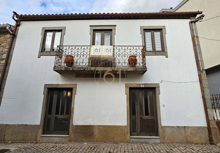 Villa a Sendim e Atenor, Braganca, Sendim e Atenor - € 100.000 | Ref: M00590-EC - foto 1