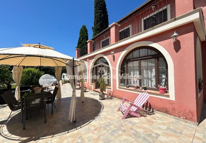 Villa i La Trinite, Alpes-Maritimes, La Trinite - € 719.000 | Ref: getkey_u_497251244 - foto 1