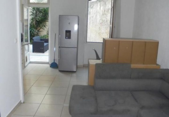 Estudi a Marseille, Bouches-du-Rhone, Marseille - € 740/mes | Ref: 302990 - foto 1