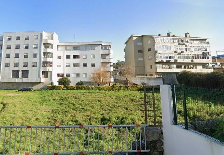 Helårsgrund i Maia, Porto, Maia - € 400.000 | Ref: C0457-00744 - foto 1