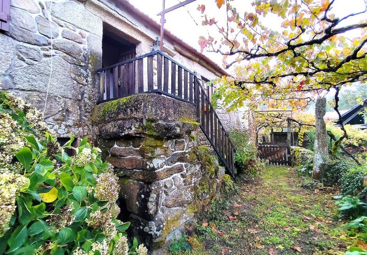 Villa i Arcos de Valdevez, Viana do Castelo, Arcos de Valdevez - € 115.000 | Ref: AVV-005-036 - foto 1
