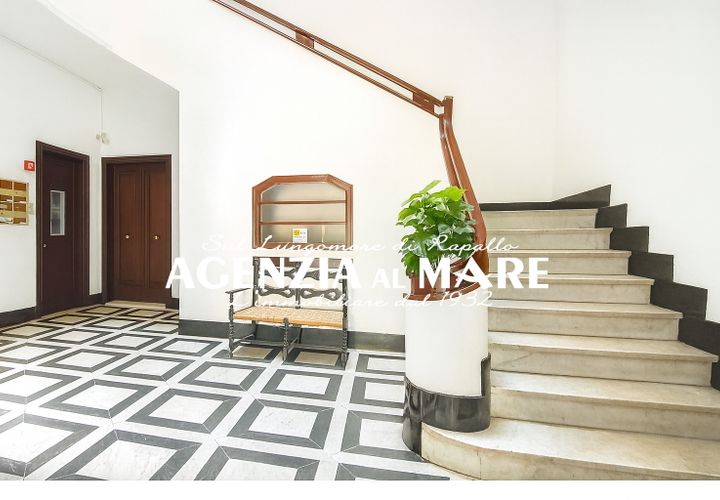 Lejlighed i Rapallo, Genoa, Rapallo - € 300.000 | Ref: Q210 - foto 1