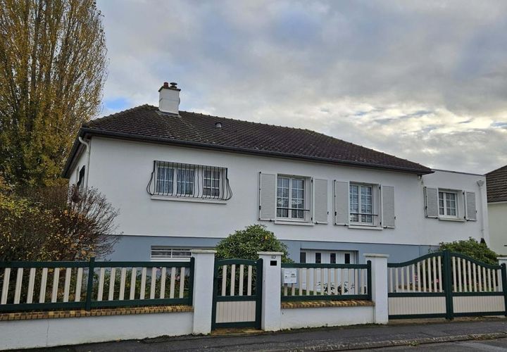 Bungalou a Alencon, Orne, Alencon - € 157.500 | Ref: 194827 - foto 1