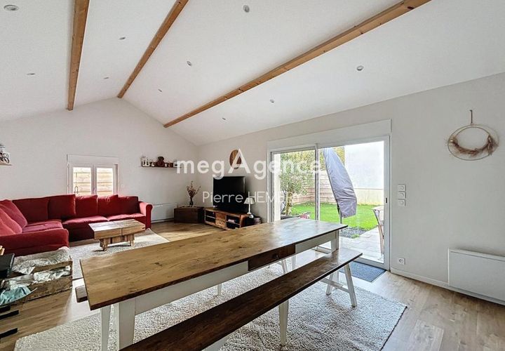 Bungalow i Alencon, Orne, Alencon - € 206.500 | Ref: 194926 - foto 1