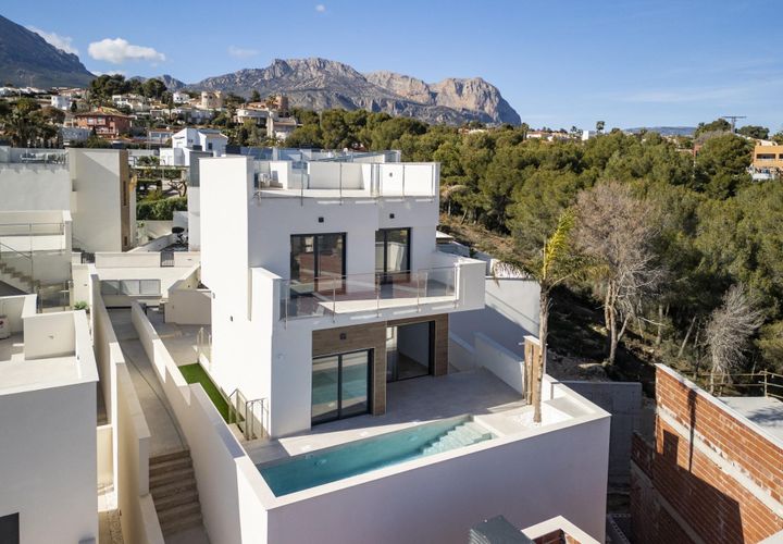 Villa i La Nucia, Alicante, La Nucia - € 600.000 | Ref: CLDN-95432 - foto 1
