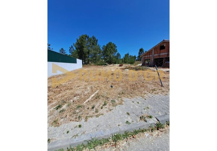 Helårsgrund i Vale da Pedra, Santarem, Vale da Pedra - € 65.000 | Ref: 65332 - foto 1