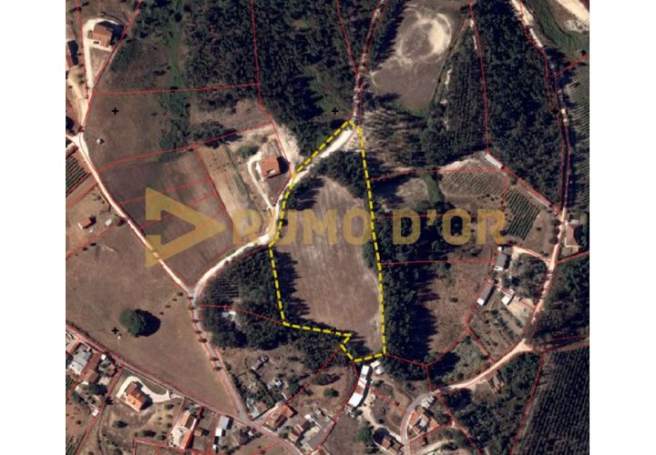 Helårsgrund i Alenquer, Lisbon, Alenquer - € 75.000 | Ref: 66259 - foto 1