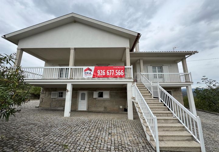 Villa i Gouveia, Guarda, Gouveia - € 300.000 | Ref: 405250085 - foto 1
