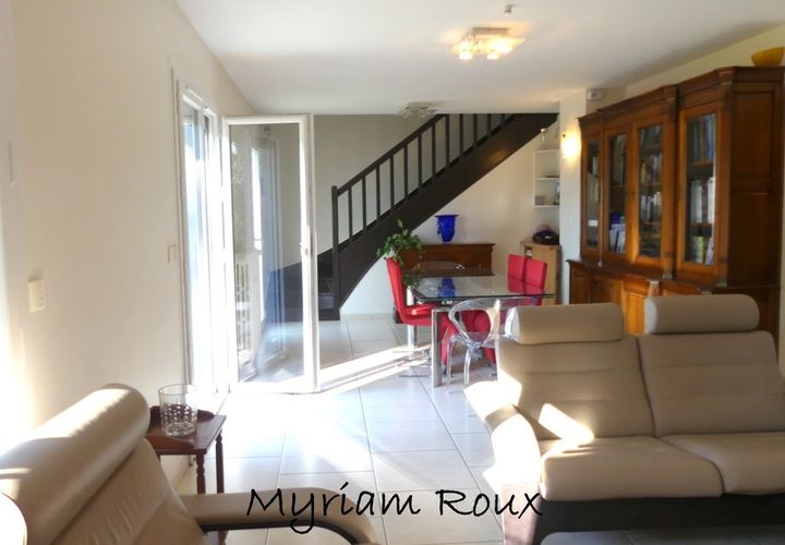 Villa i Orleans, Loiret, Orleans - € 280.000 | Ref: 340931153032 - foto 1