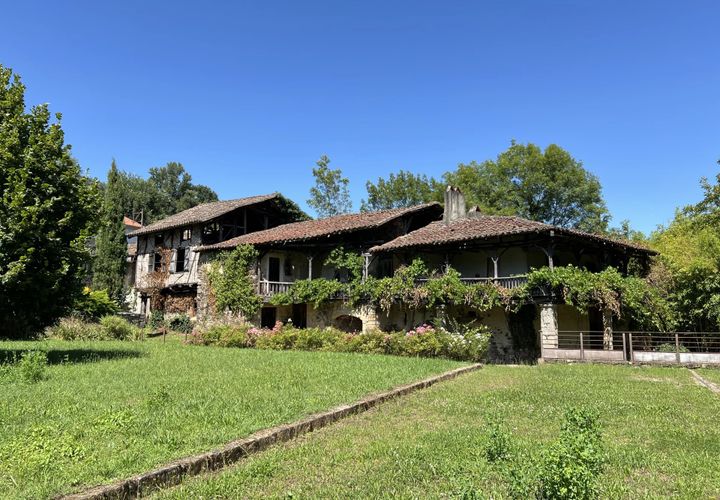 Landsbyhus i Figeac, Lot, Figeac - € 42.000 | Ref: BVI68040 - foto 1