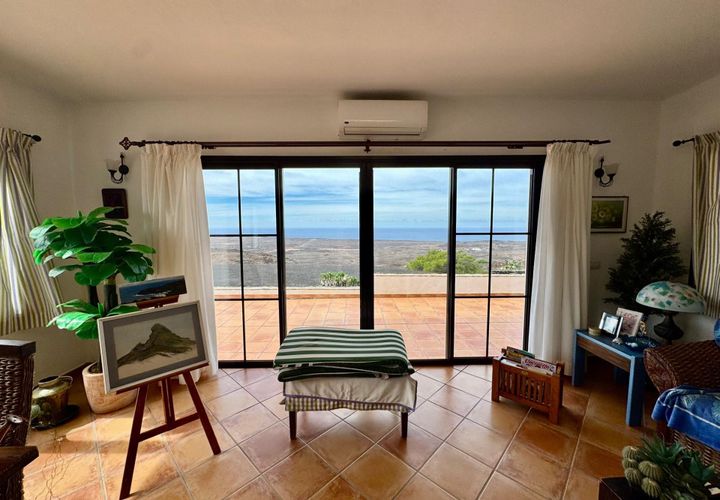 Villa a Yaiza, Lanzarote, Yaiza - € 920.000 | Ref: S0237/5259 - foto 1