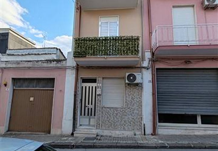 Villa a Solarino, Siracusa, Solarino - € 85.000 | Ref: 35 - foto 1
