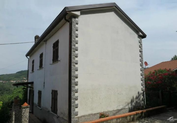 Rækkehus i Fivizzano, Massa and Carrara, Fivizzano - € 50.000 | Ref: 495 - foto 1