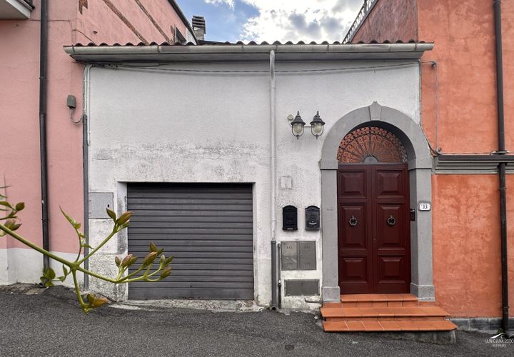 Rækkehus i Podenzana, Massa and Carrara, Podenzana - € 168.000 | Ref: 393A - foto 1