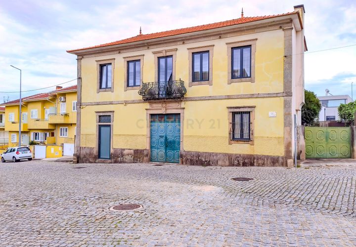 Villa i Rio Tinto, Porto, Rio Tinto - € 470.000 | Ref: C0272-02522 - foto 1