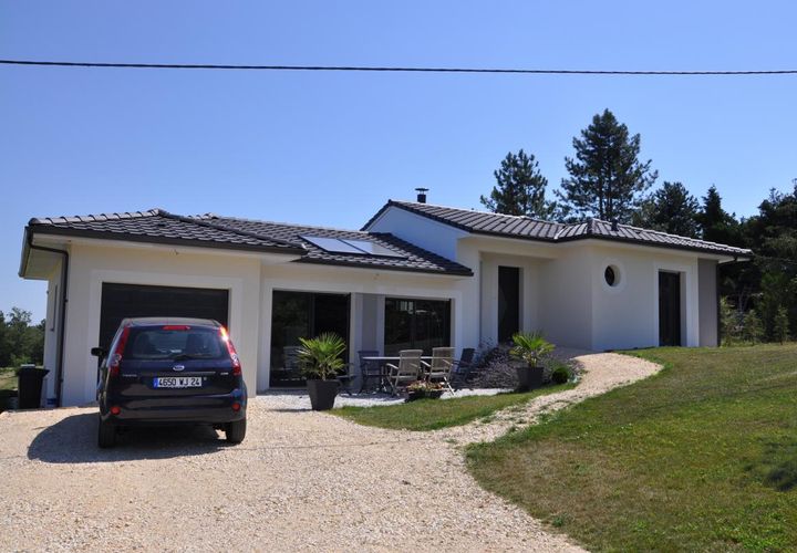 Villa i Bergerac, Dordogne, Bergerac - € 162.700 | Ref: BECF743 - foto 1