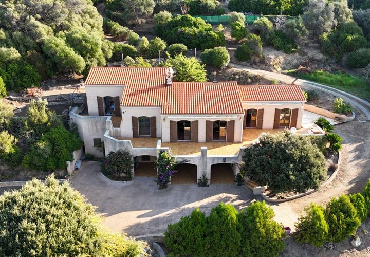 Villa i Vico, Corse-du-Sud, Vico - € 799.000 | Ref: VM2864-MAXIMMO - foto 1