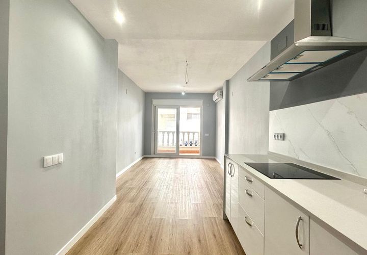 Lejlighed i Torrevieja, Alicante, Torrevieja - € 164.900 | Ref: MLSC7376966 - foto 1
