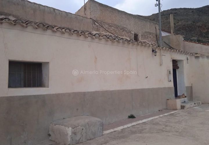 Farm hus i Oria, Almeria, Oria - € 86.000 | Ref: APS 1988 - foto 1