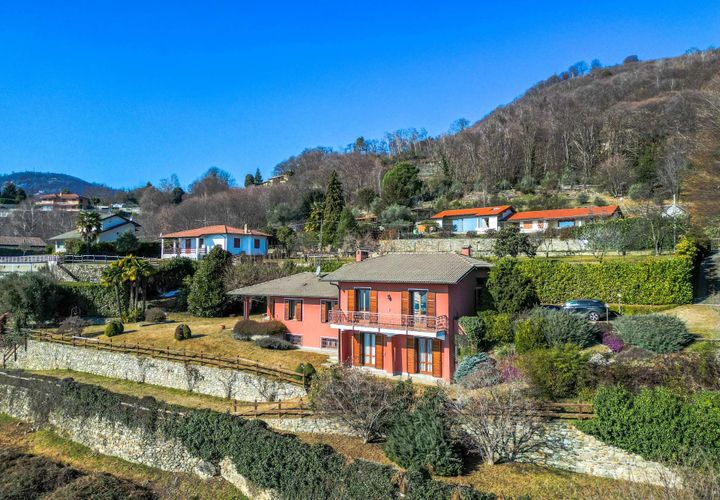 Villa i Lesa, Novara, Lesa - € 920.000 | Ref: 0339 - foto 1
