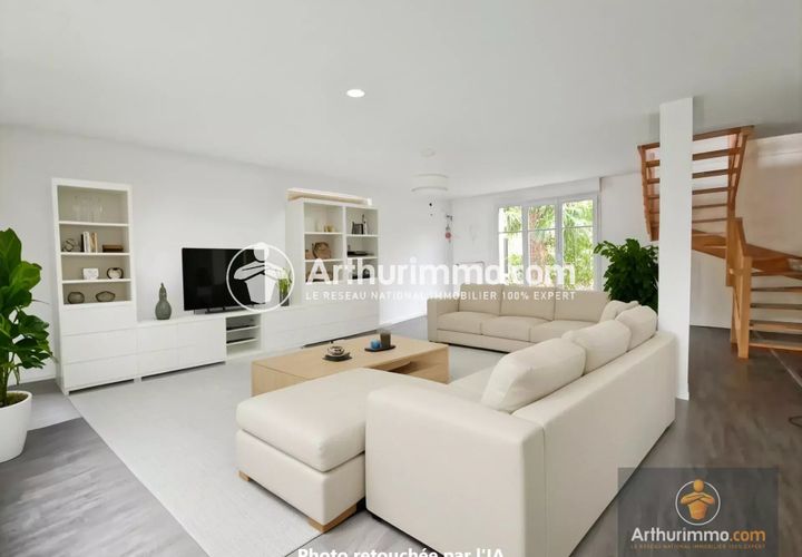 Villa a Saint-Pierre-Du-Perray, Essonne, Saint-Pierre-Du-Perray - € 375.000 | Ref: 86427067 - foto 1