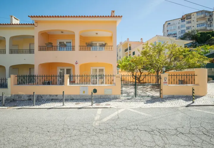 Villa i Cascais, Lisbon, Cascais - € 960.000 | Ref: C0539-00150 - foto 1