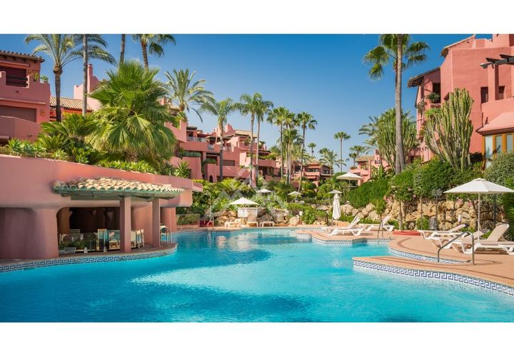 Leilighet i Estepona, Malaga, Estepona - € 2 350 000 | Ref: MPO-0563 - foto 1