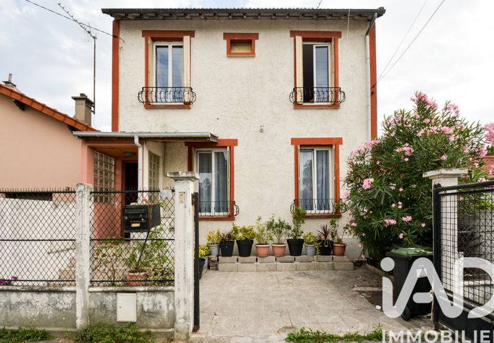 Villa a Blanc-Mesnil, Seine-Saint-Denis, Blanc-Mesnil - € 285.000 | Ref: 44187 - foto 1