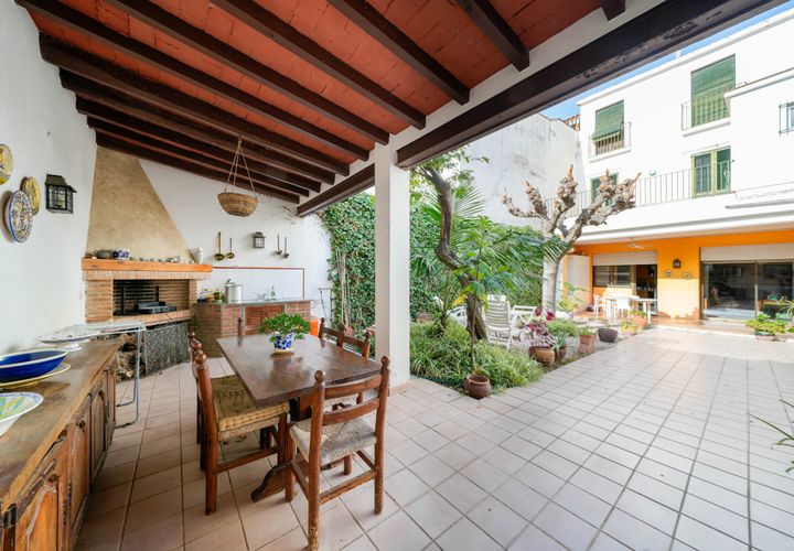 Villa i Mataro, Barcelona, Mataro - € 690.000 | Ref: KBMN431 - foto 1