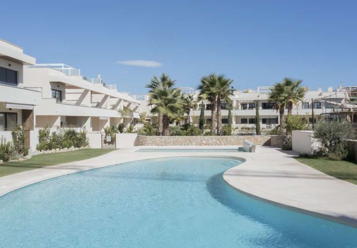 Bungalou a Torrevieja, Alicante, Torrevieja - € 380.000 | Ref: GH-650253 - foto 1