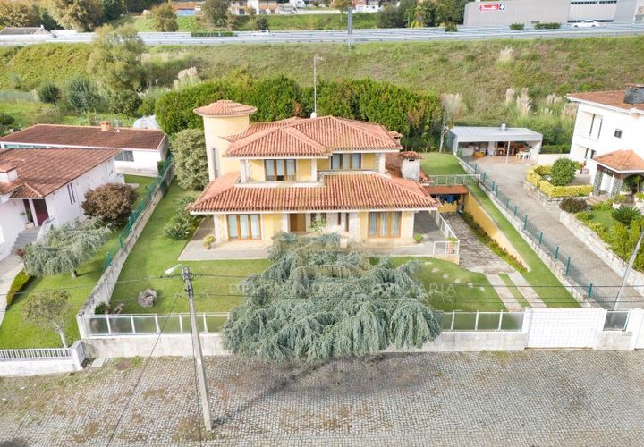 Villa i Braga, Braga, Braga - € 1.025.000 | Ref: CAS_001_010BRG - foto 1