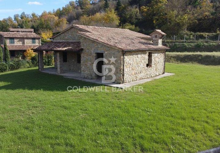 Landejendom i Apecchio, Pesaro and Urbino, Apecchio - € 139.000 | Ref: CBI160-2553-149 - foto 1