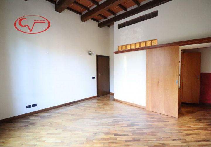 Lejlighed i Montevarchi, Arezzo, Montevarchi - € 169.000 | Ref: 8122 - foto 1