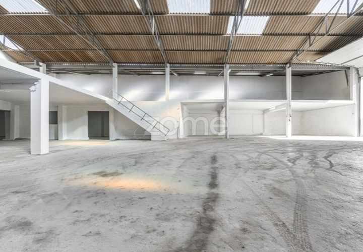Næringseiendom i Mozelos, Aveiro, Mozelos - € 399 500 | Ref: ZMPT582654 - foto 1