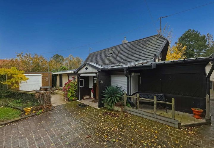 Villa i Bourth, Eure, Bourth - € 186 000 | Ref: 427195MRA - foto 1