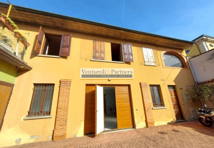 Villa i Brescia, Brescia, Brescia - € 550.000 | Ref: AS590 - foto 1