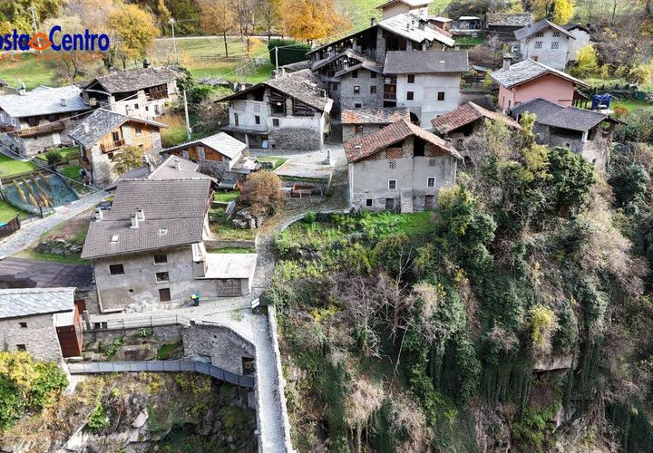 Landejendom i Aymavilles, Aosta Valley, Aymavilles - € 45.000 | Ref: 5609 - foto 1