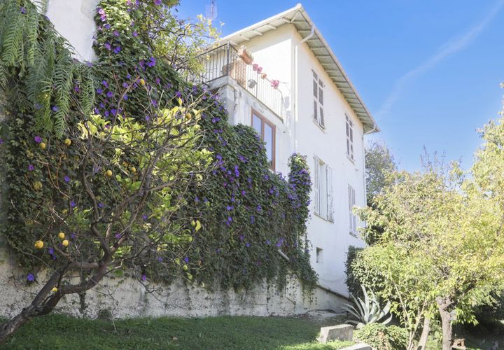 Villa i Nice, Alpes-Maritimes, Nice - € 450.000 | Ref: 86437661 - foto 1