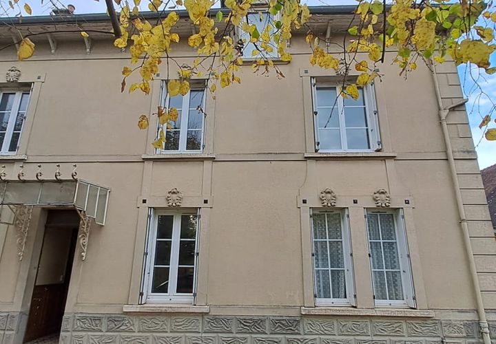 Villa i Sees, Orne, Sees - € 118.500 | Ref: 428093ARBE - foto 1
