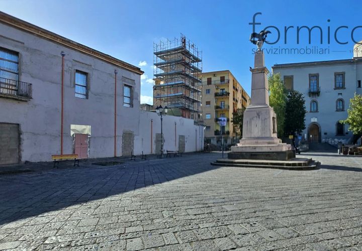 Landejendom i Caivano, Naples, Caivano - € 800.000 | Ref: 64793 - foto 1