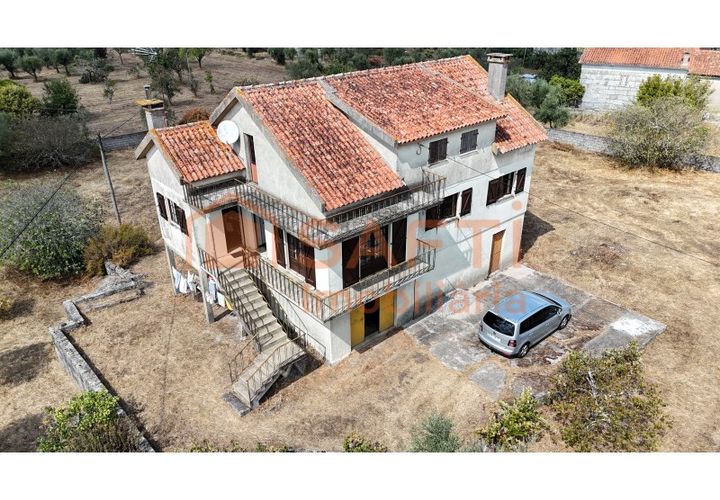 Villa i Nelas, Viseu, Nelas - € 180 000 | Ref: SAFTI:007188 - foto 1