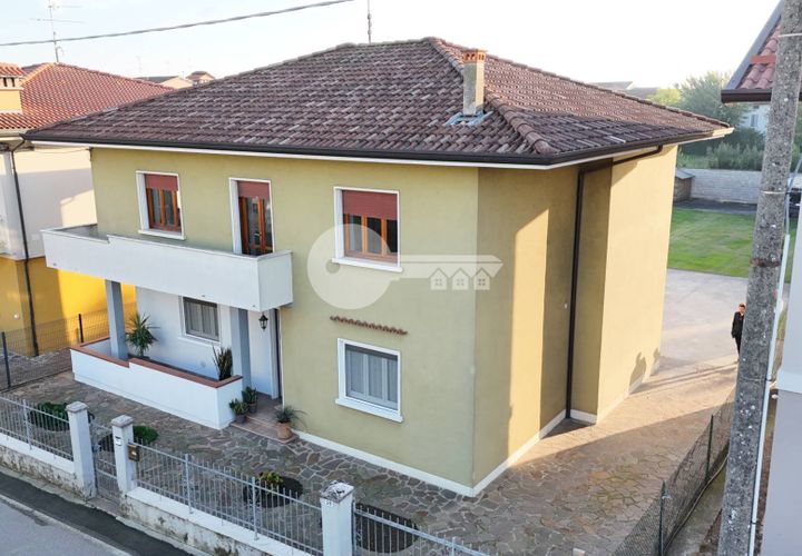 Villa i Gottolengo, Brescia, Gottolengo - € 280.000 | Ref: 6415062020-1294 - foto 1