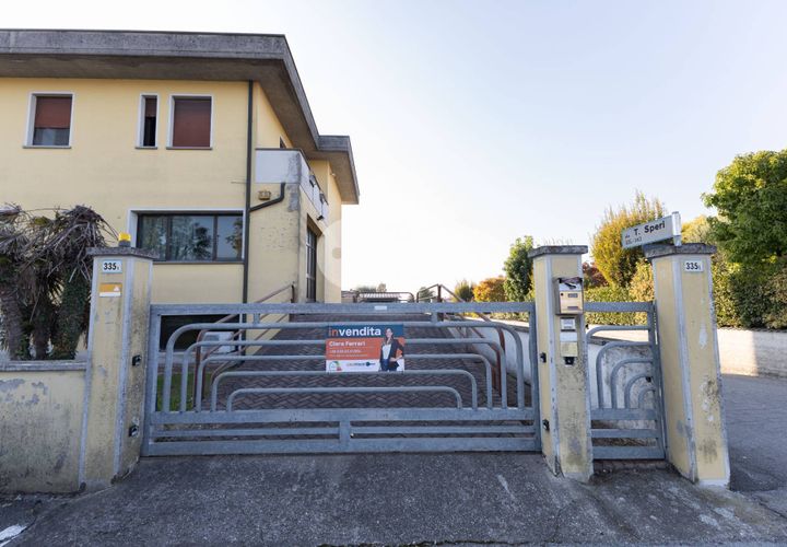 Erhvervsejendom i Leno, Brescia, Leno - € 400.000 | Ref: 6415062020-1299 - foto 1