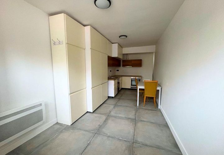 Erhvervsejendom i Versailles, Yvelines, Versailles - € 195.000 | Ref: 1762GG - foto 1